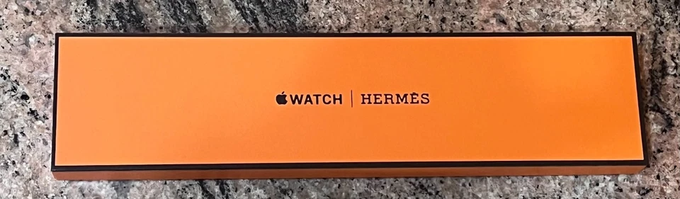 Hermes Apple watch band Bleu Celeste/Ecru  - Image 4 of 4