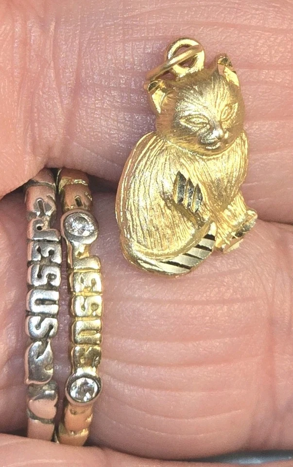 Colgante Diseñador Michael Anthony MA 14K Oro Amarillo Sentado Gato Amante Mascota Foto 2 de 4