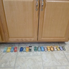 Disney Pixar Cars Color Changers Lot Of 18 McQueen Doc Ramone Boost Mater
