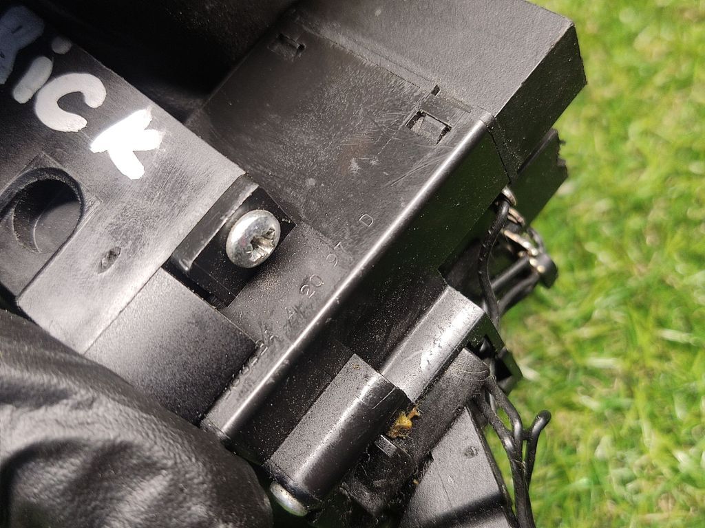 Picture 3 of 5