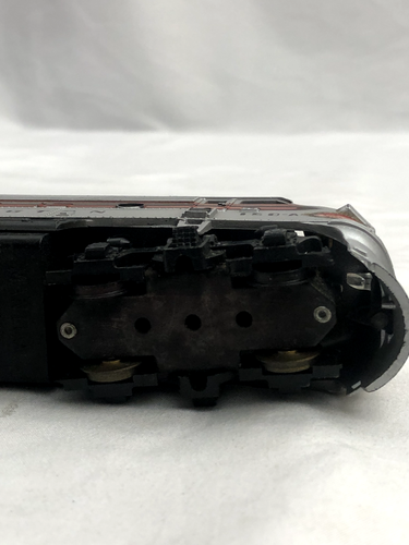 Burlington 150-A Locomotive Silver Red Caboose Route CB&Q 12568 HO Scale - Picture 9 of 18