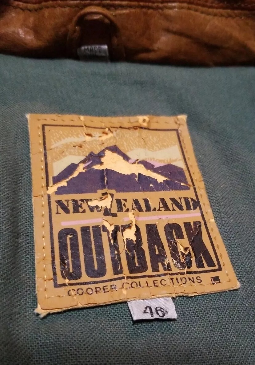 Vintage NEW ZEALAND OUTBACK Cooper Collection Brown Leather Jacket