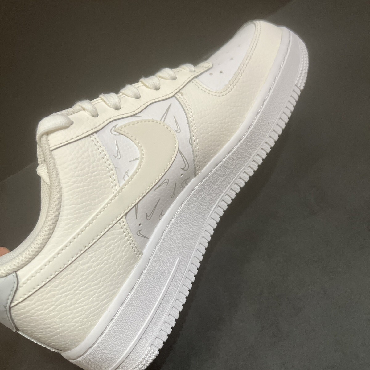 Sz 8- NIKE WMNS AIR FORCE 1 '07 'MINI CHECKS' WHITE PLATINUM