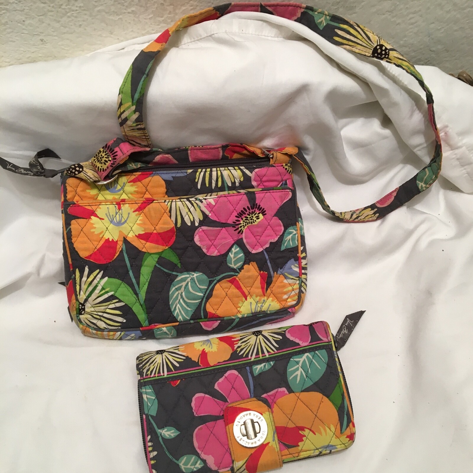 Vera Bradley lot crossbody purse wallet organize Mult… Gem