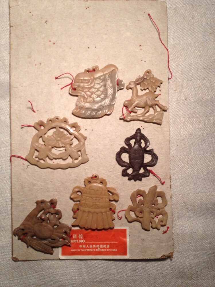 Asiatische Speckstein Anhänger Schmuck 5 Top auf Pappblister