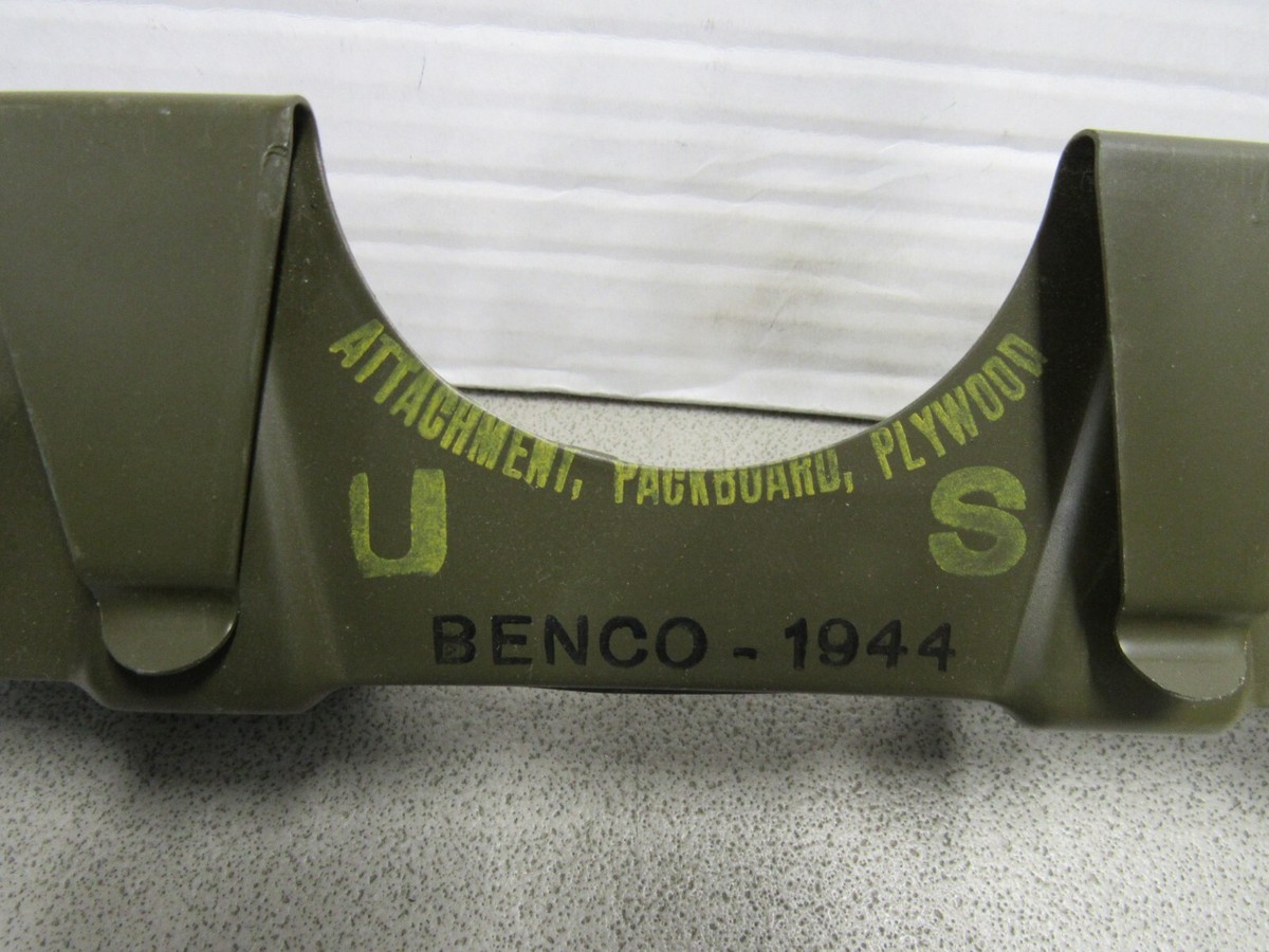 U.S.刻印オリーブドラブポーチ2個セット1944 Matchbox World War II US Infantry Olive Drab Pre-Owned