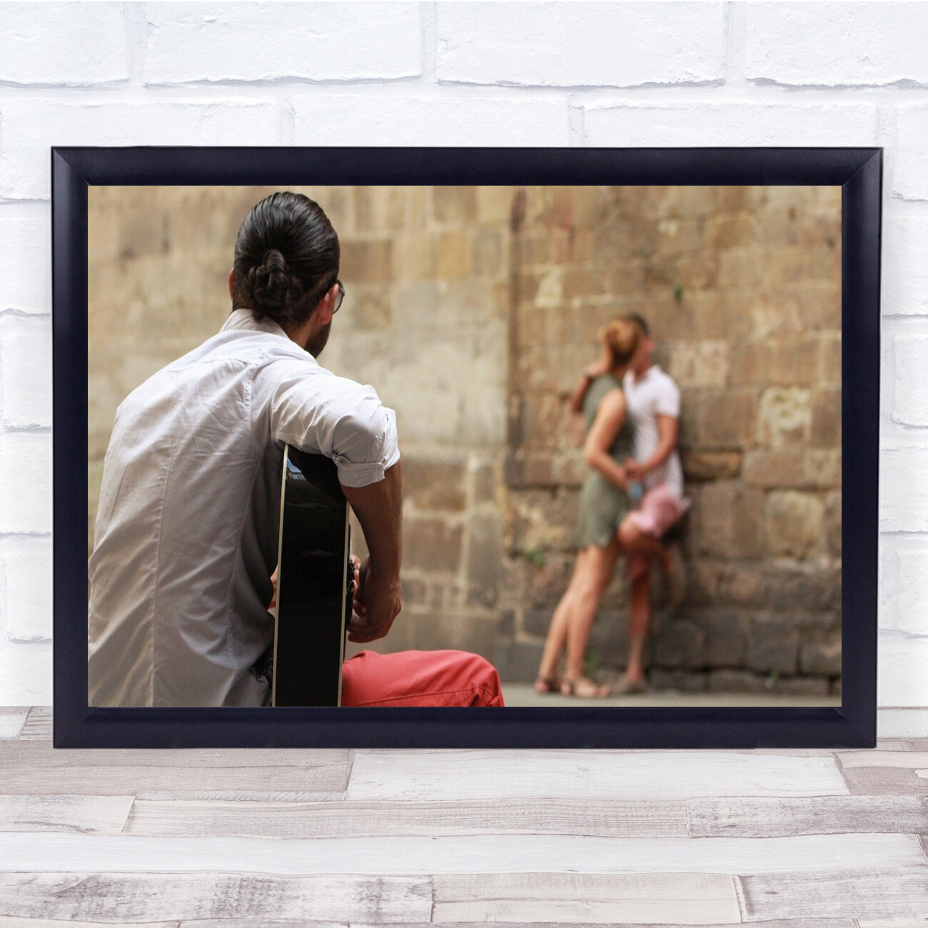 Seracat Street Music Barcelona Passion Kiss Couple Pair Spain Wall Art Print