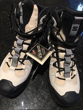 Salomon Quest Gortex advance walking boots