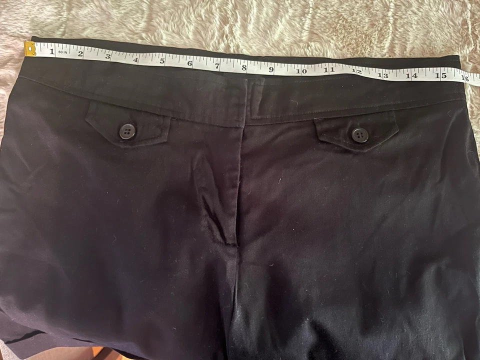 Pantalones cortos de vestir THE LIMITED Drew Fit negros con puño para mujer talla 6 Foto 4 de 4