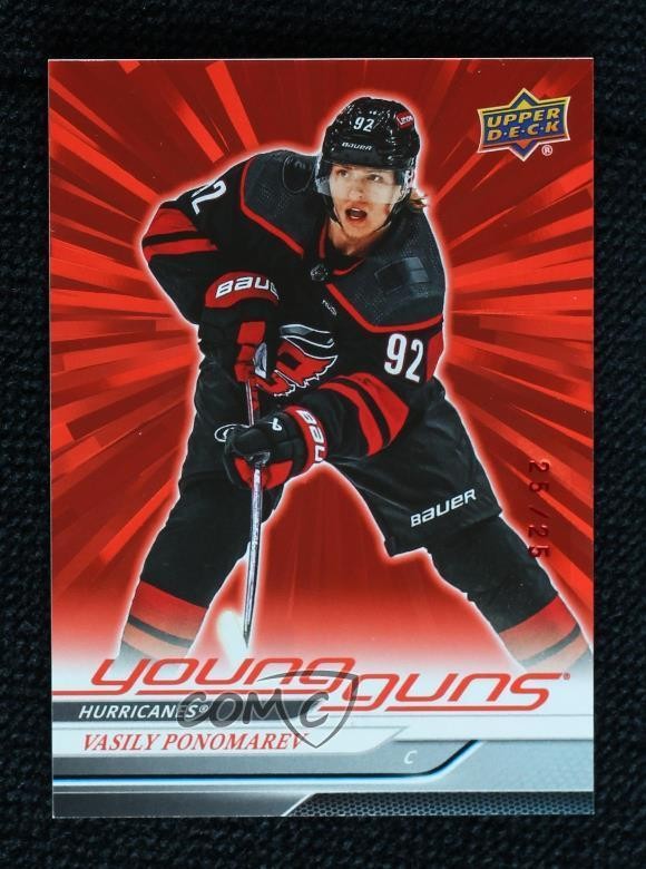 2024 Upper Deck Young Guns Outburst Red 25/25 Vasily Ponomarev #472 Rookie