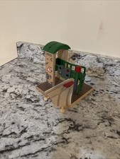 BRIO World - 33674 Signal Station  2 Piece Toy Train Accessory for Kids Ages 3