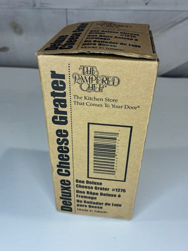 The Pampered Chef Deluxe Cheese Grater Rotary 1275 Complete - Picture 3 of 12