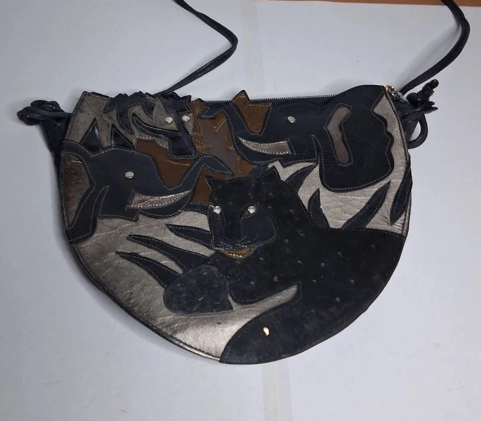 Vintage Beverly Feldman Leather Black Bag Shaped Jungle Panther Elephant - Image 3 of 4