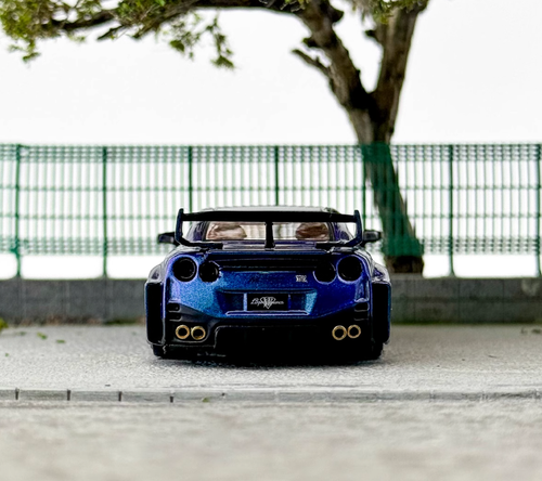 EY CM 1:64 Purple Carbon GT-R R35 LBWK Racing Sports Model Diecast ...