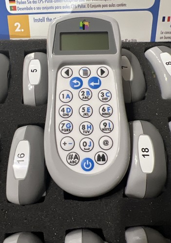 CPS Pulse Response KG3EI Class Clickers & Case - Lot of 32 by Einstruction - Picture 2 of 4