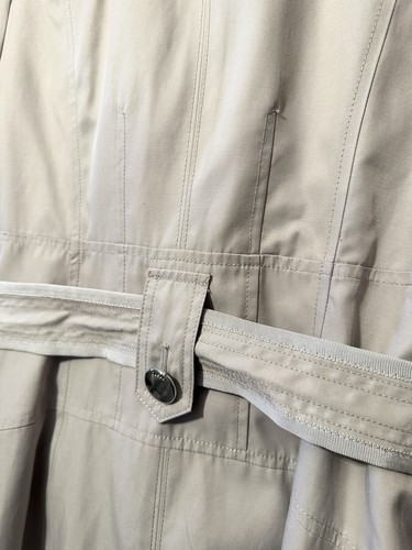 Guess Women’s Trench Coat Beige Ivory Belted Collard Button Down Size Small New - Picture 4 of 8
