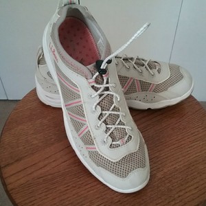 ll bean womens water shoes