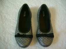 Michael Kors Rover Lauri PEWTER Shimmer Saffiano Flats Silver GIRLS Size 4 Shoes