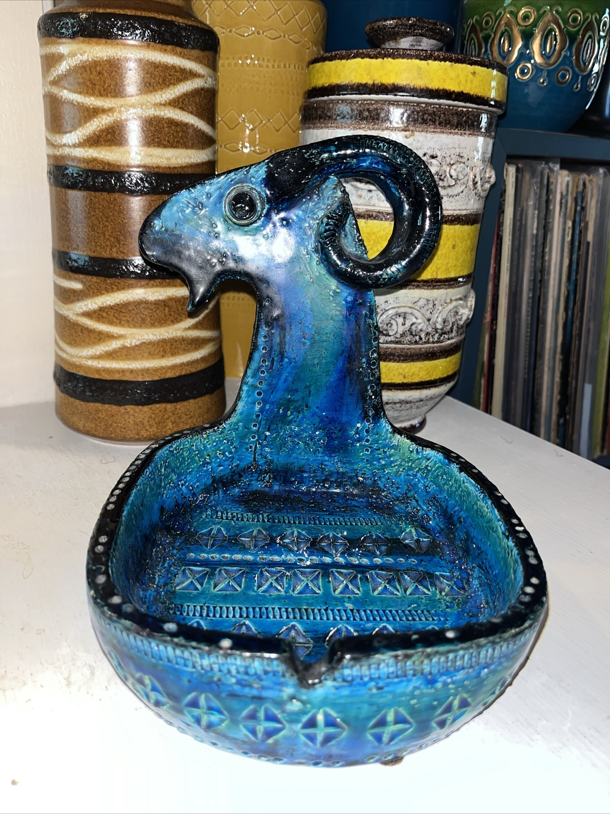 Picture 2 of 8