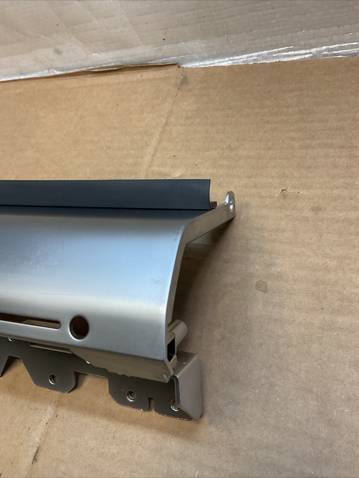 14-18 Maserati Quattroporte Dash Dashboard Metal Bracket Mount OEM 670010721