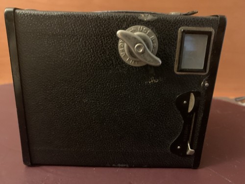 Vintage 1930s Ansco B-2 Cadet 120 Film Box Camera - Picture 2 of 4