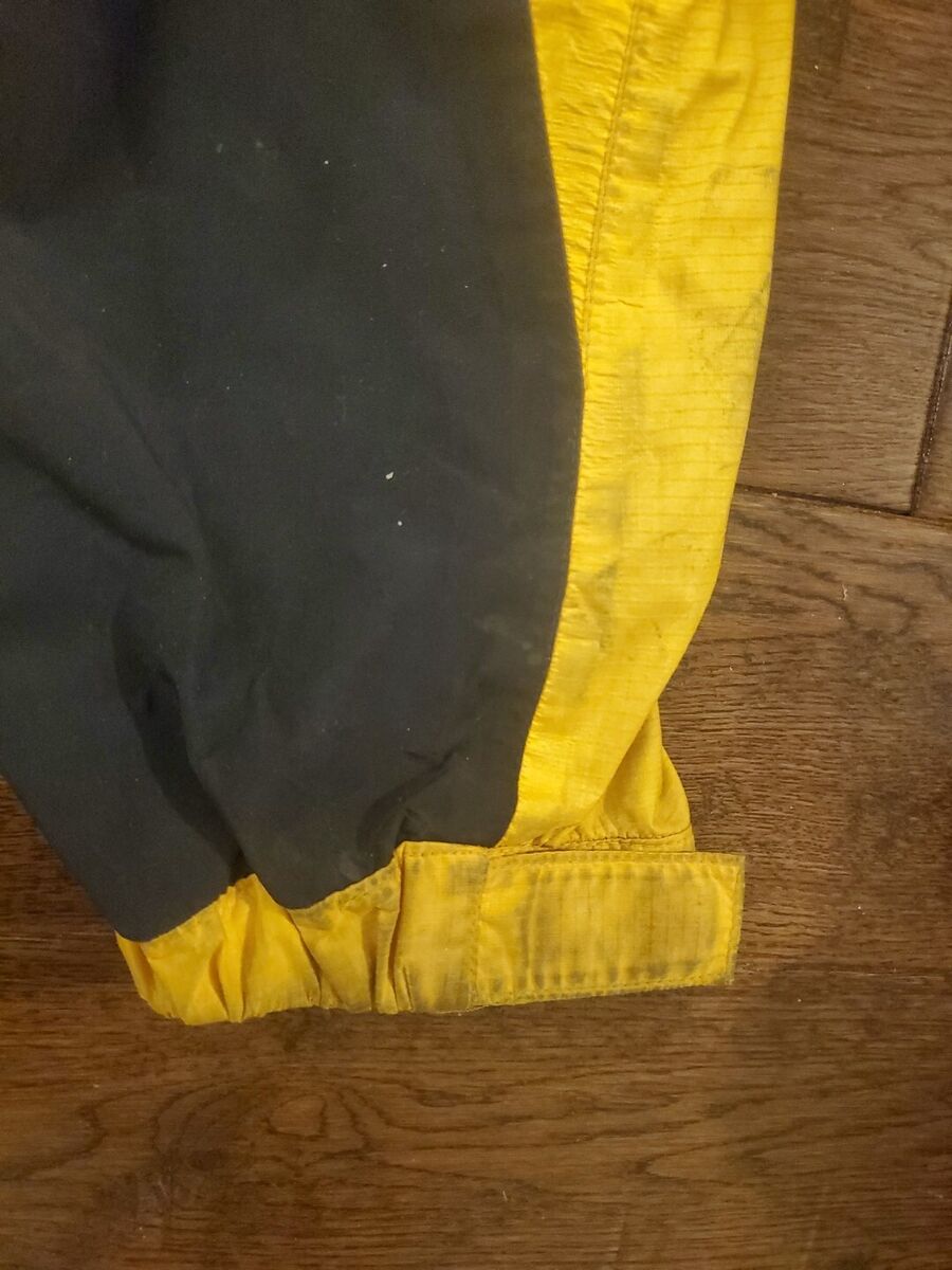 Vintage 00s Montbell Gore-Tex Waterproof Hooded Gold/Black Vintage 00s Montbell Gore-Tex Waterproof Hooded Gold/Black
