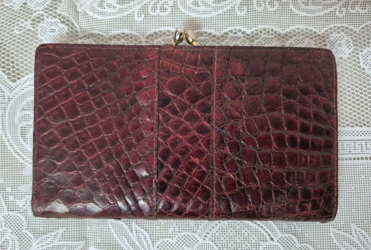 Vtg Italy GENUINE CROCODILE Skin Wallet Red Kisslock Floating 