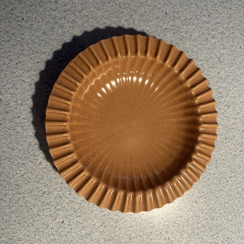 Red Wing Fluted Ashtray M 1532