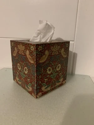 William Morris Strawberry Thief in red tissue Box wooden handmade decoupaged - Image 1 of 4