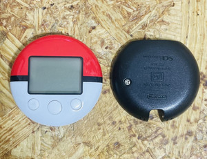 Pokewalker for Nintendo DS Pokemon Heart Gold Soul Silver Back Normal Cover