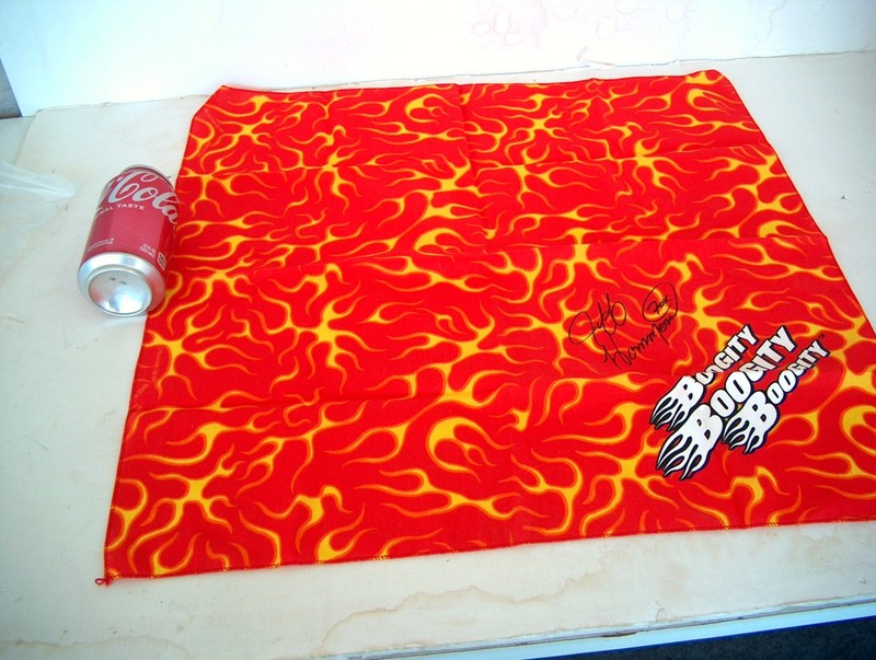RACING ANNOUNCER JEFF HAMMON SIGNED HANKERCHIEF - BOOCITY