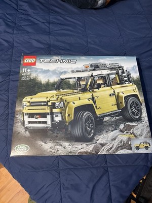 LEGO TECHNIC: Land Rover Defender (42110) New