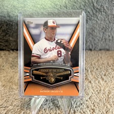 2013 Topps Rookie of the Year Commemorative Trophy Cal Ripken Jr Baseball Card