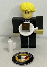 ROBL0X SORO’S SERVER Series 2 Figure COMPLETE w/ CHEF SOROS HAT VIRTUAL CODE