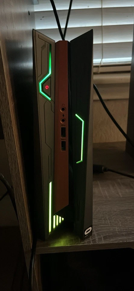 ASUS ROG Gr8 II Mini Gaming PC Intel I7, 16G RAM - Image 2 of 4