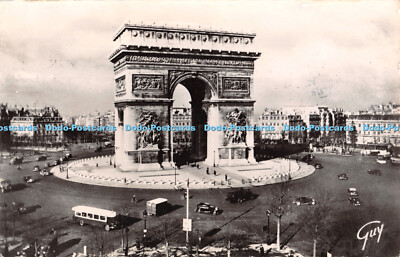 R343782 Paris et ses Merveilles Place et arc de triomphe de lEtoile Andre Lecont