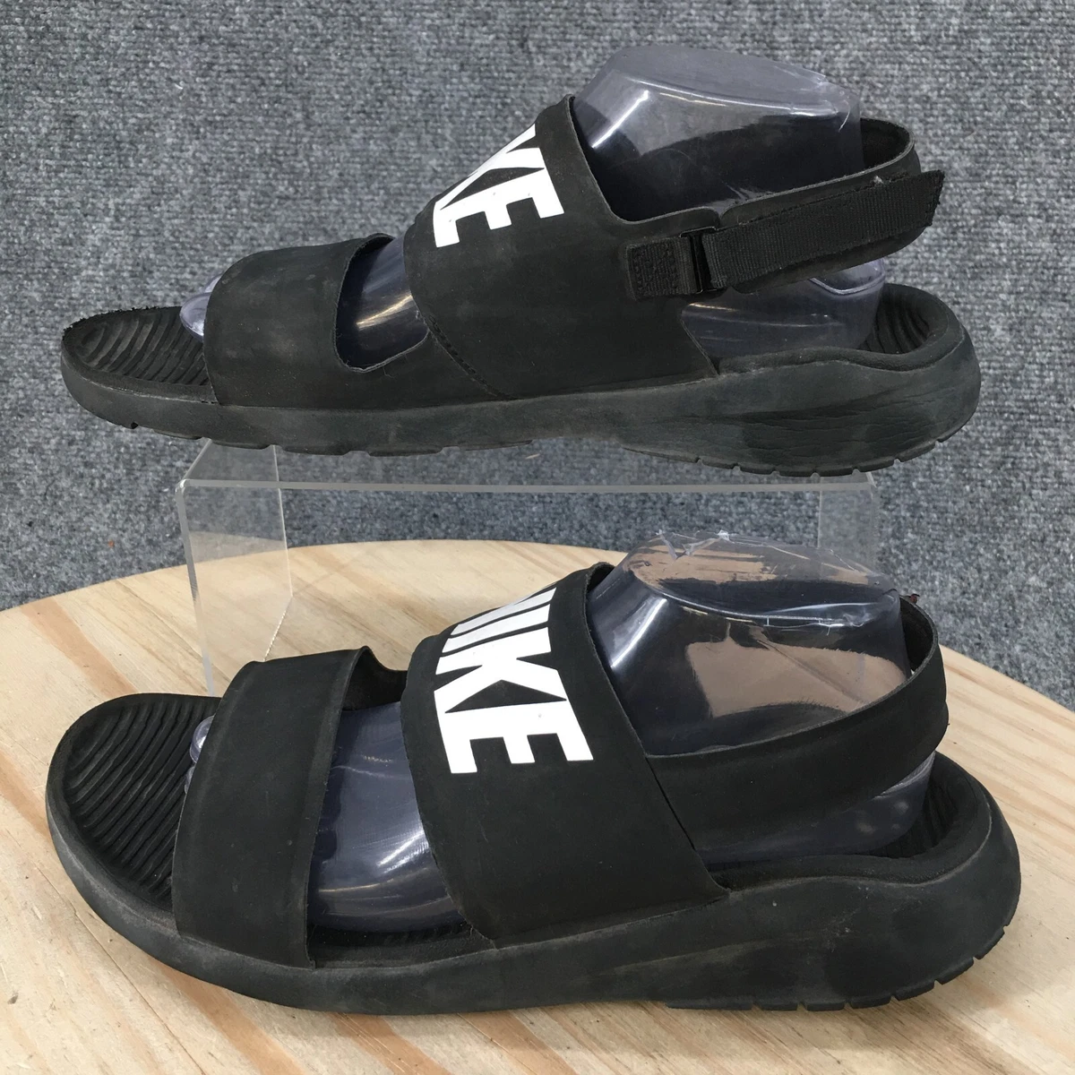 95 €, womens nike black leather thea sandals, Envío Gratis