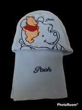 WINNIE THE POOH CUFFIA E SCIARPA IN PILE CELESTE