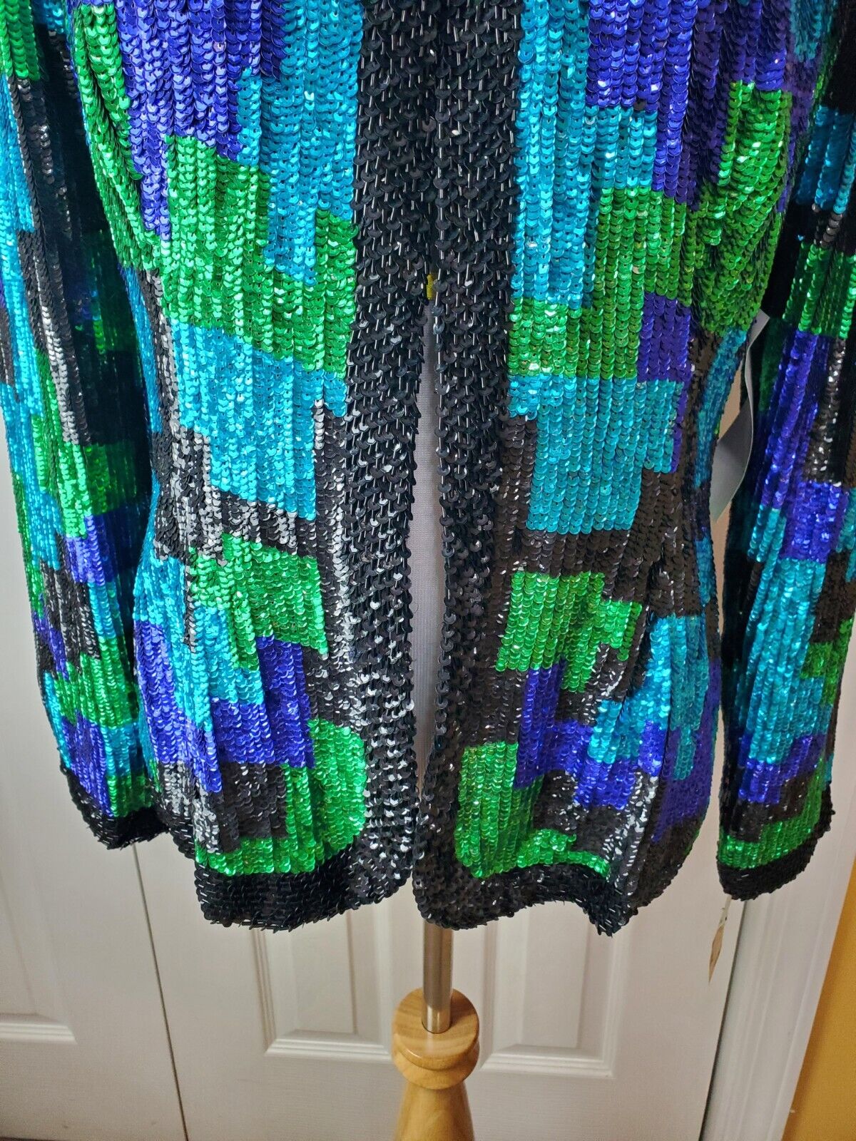 Picture 3 of 8