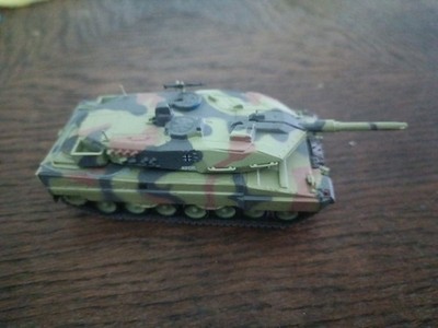 Leopard 2A5 - 2000 - ATLAS Panzermodell 1:72
