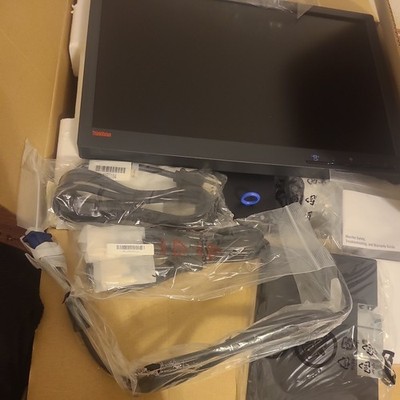  lenovo ThinkVision 2448-HB6 LCD TFT 19'' Monitor