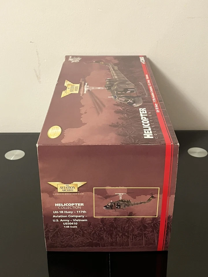 Corgi Aviation US50410 1:48 Bell UH-1B Huey 117th Aviation Co US Army Vietnam - Image 2 of 4