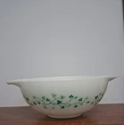 Pyrex Ovenwear Cinderella Mixing Bowl 4 Quart Green Ivy Pattern