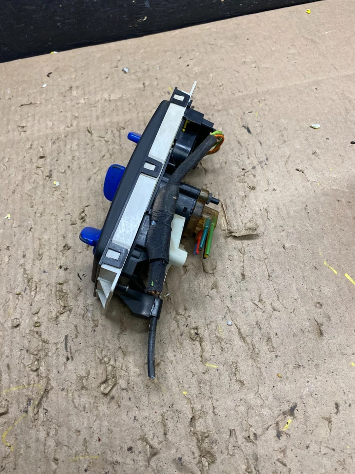 1998 to 2000 Dodge Durango Temperature Climate Control Heat AC Heater t6419 DG - Image 3 of 4