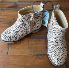 Cat and Jack Animal Spotted Boots Toddlers Girls Size 8 Zip-Up New w/ Tags