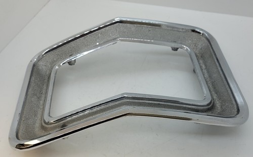 1969 Plymouth Belvedere Station Wagon Right Taillight Bezel Cover Trim 2930466 - Picture 5 of 7
