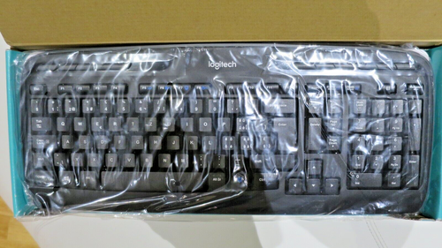 LOGITECH Cordless Combo MK330 Wireless Keyboard & Mouse QWERTZ Swiss CH layout - Picture 2 of 9