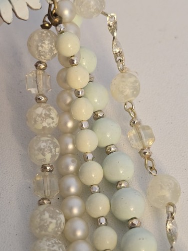Vintage Beaded Necklace with Matching Clip On Earrings Marked Japan SEE PICS - Picture 4 of 14