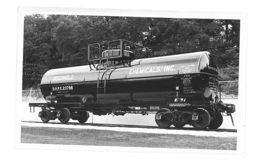 Reichhold Chemicals SHPX #23788 Tank Car Photo AC&F Milton