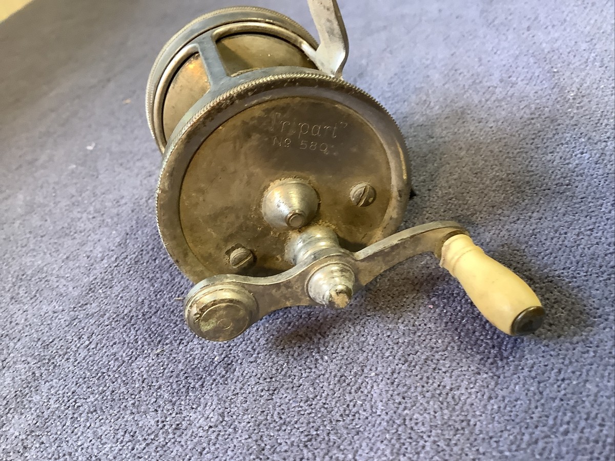 リール ABBEY & IMBRIE TRIPART No.580 Vintage AF Meisselbach Tripart No 580 Fishing Reel Used Dirty